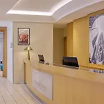 Fraser Paris La Defense 5*