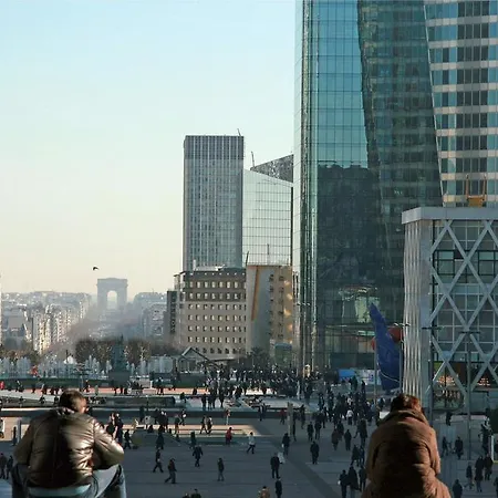 Fraser Paris La Défense