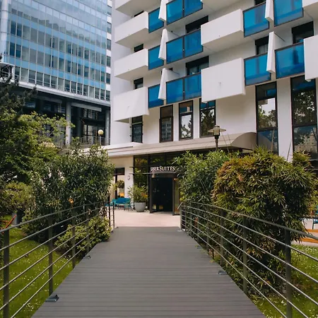 Fraser Paris La Defense Курбевуа