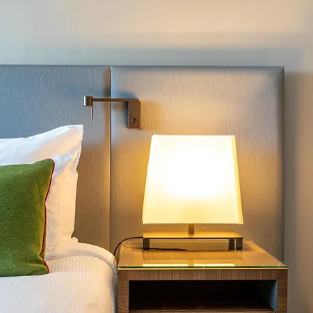 Fraser Paris La Defense 5*