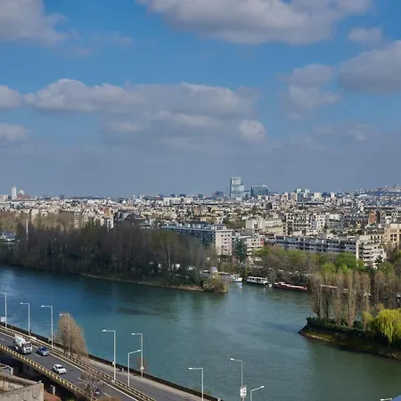 아파트호텔 Fraser Paris La Defense
