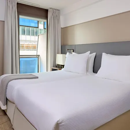 Fraser Paris La Defense 쿠르브부아