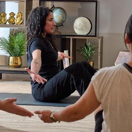 Апарт-отель Fraser Paris La Defense 5*