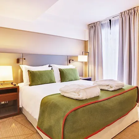 Fraser Paris La Defense 5* 쿠르브부아