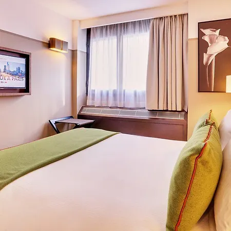 Fraser Paris La Defense 5*