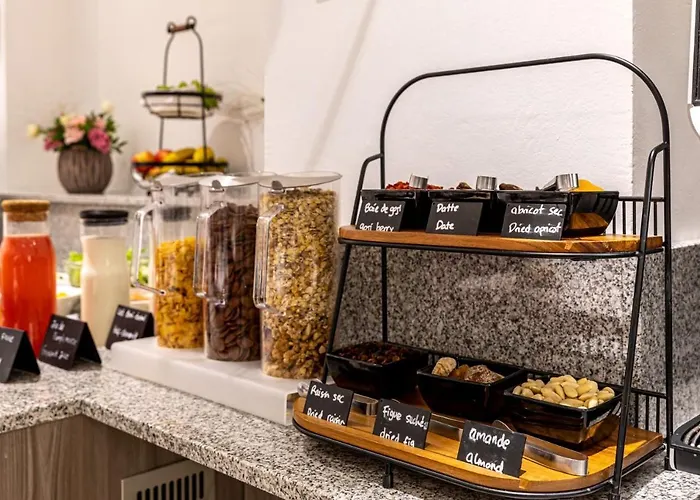 Fraser Paris La Defense Aparthotel 5*