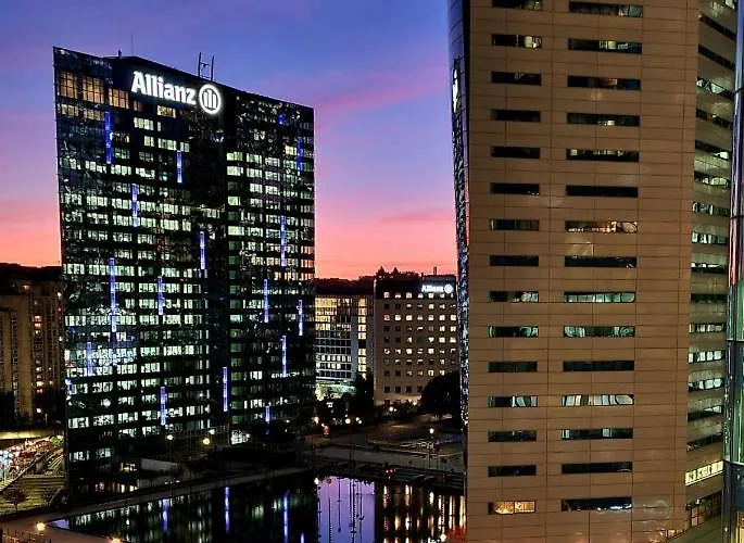 Fraser Paris La Defense Aparthotel