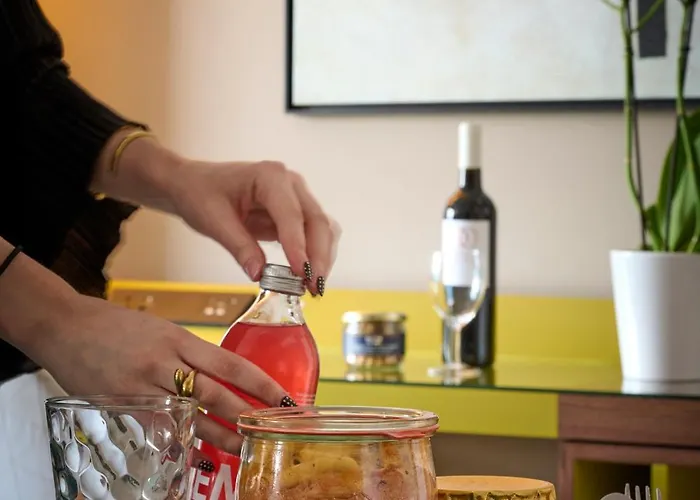 Fraser Paris La Defense